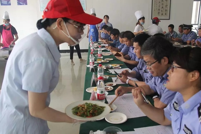 公司举办第三届员工餐厅厨艺比赛2.webp.jpg