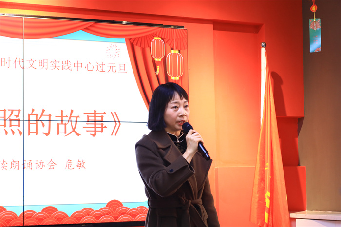 讲故事.jpg 讲故事.jpg